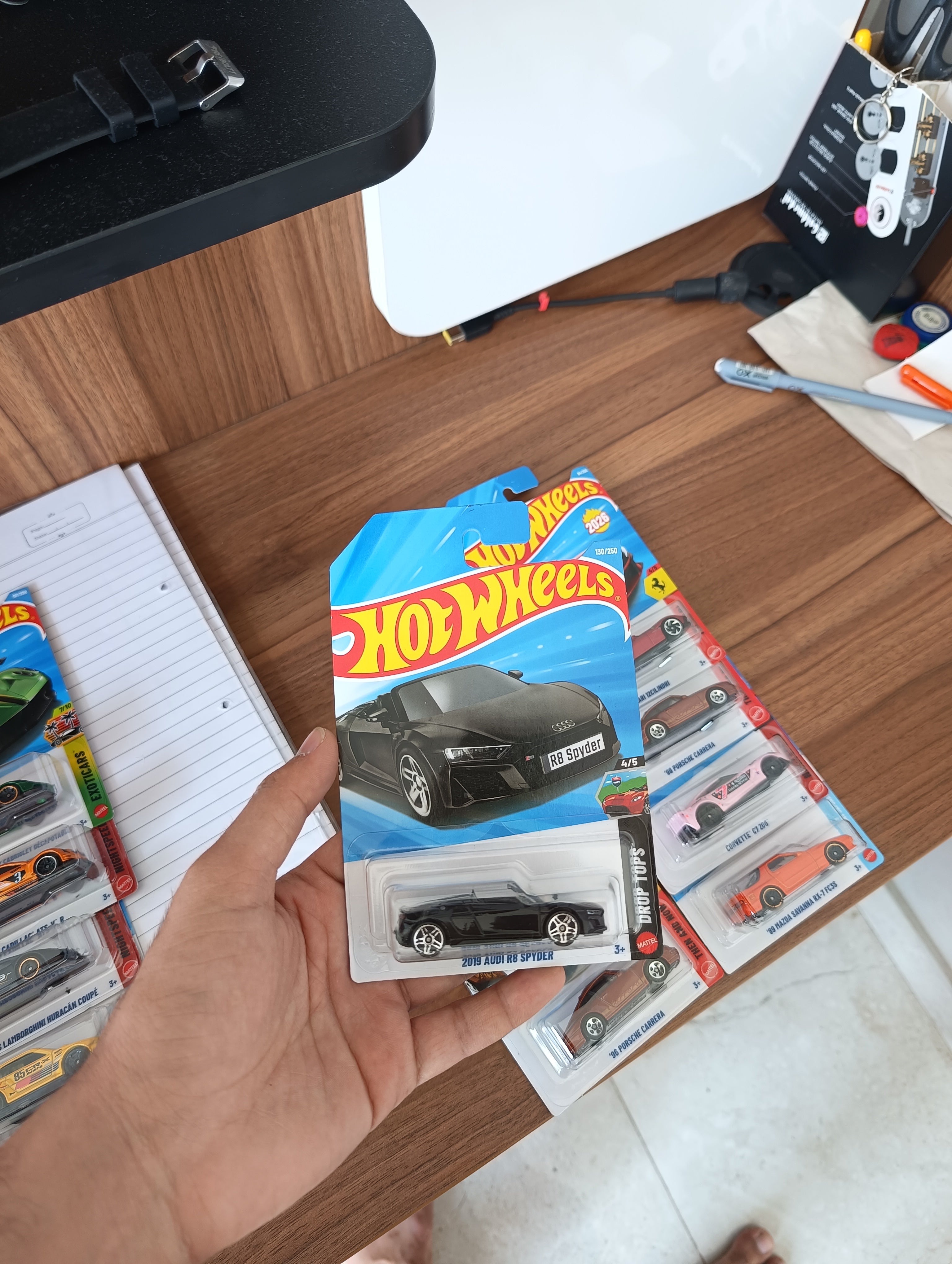 Hot Wheels 2019 Audi R8 Spyder – Drop Tops Series